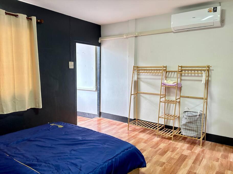 บ้านม่วนใจ๋สถานีรถไฟ Chiang Mai